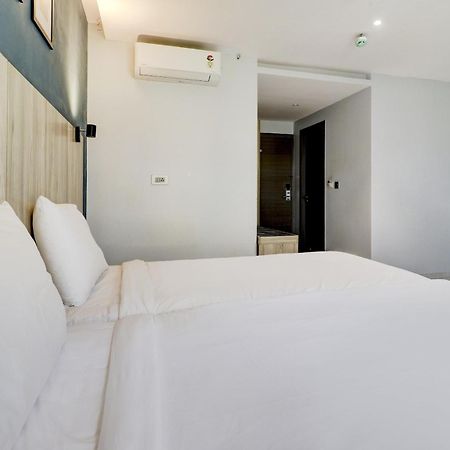 Super Sleek Townhouse Galexia Hotel And Resorts Bangalore Eksteriør bilde