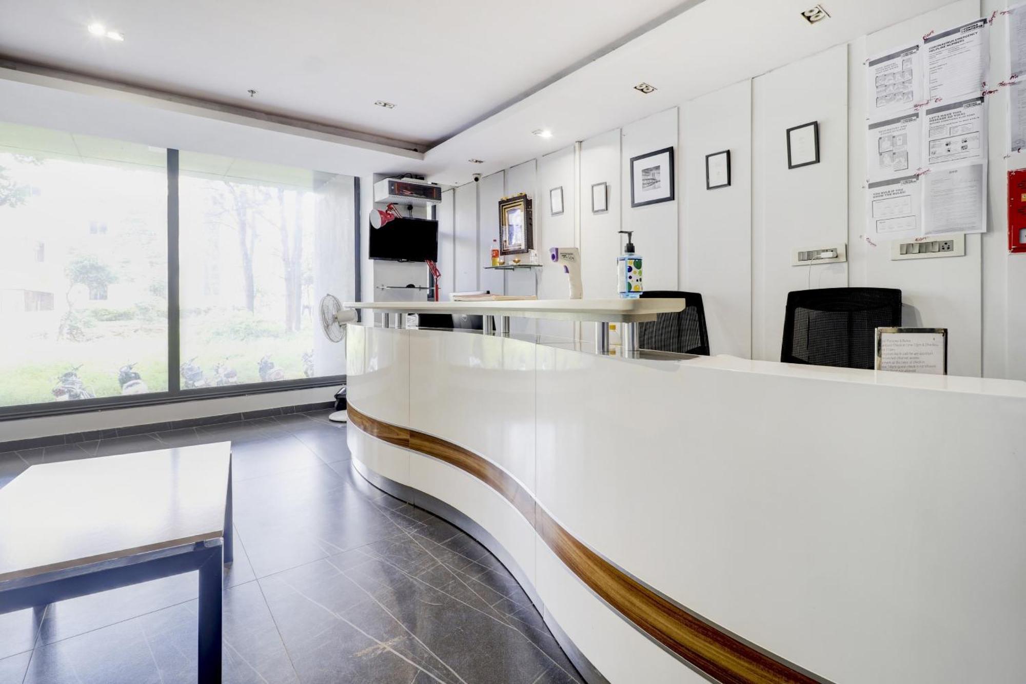 Super Sleek Townhouse Galexia Hotel And Resorts Bangalore Eksteriør bilde